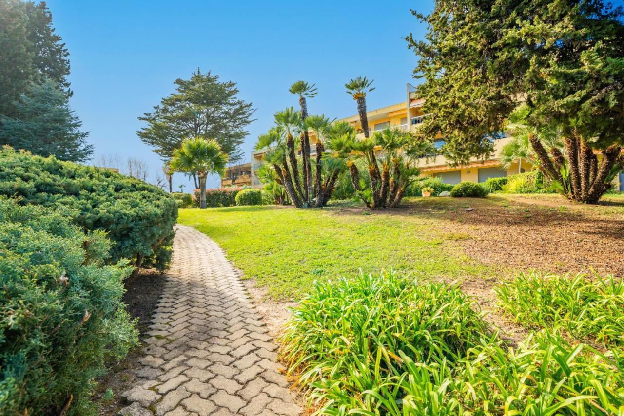 Spacious Apartment At A 5 Min Walk From The Beach Antibes Luaran gambar